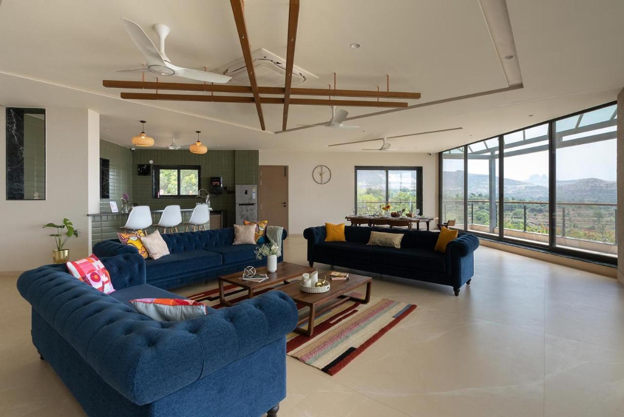 Pearl Lakeview Mansion By Stayvista - Lakeside Villa With Infinity Pool, Jacuzzi, In-House Theatre & Games Room Igatpuri Exterior photo